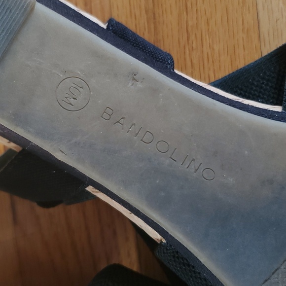 Bandolino Womens Size 10 Black Wedge Sandals criss-cross strap "Kenly" style - Picture 6 of 7